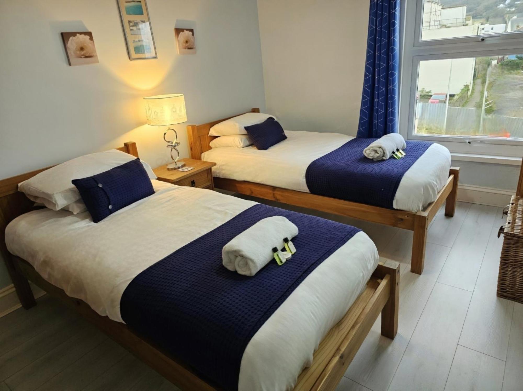 Sea Views, Big 2 Bed Flat Close To Beach & Harbour Ilfracombe Exterior foto